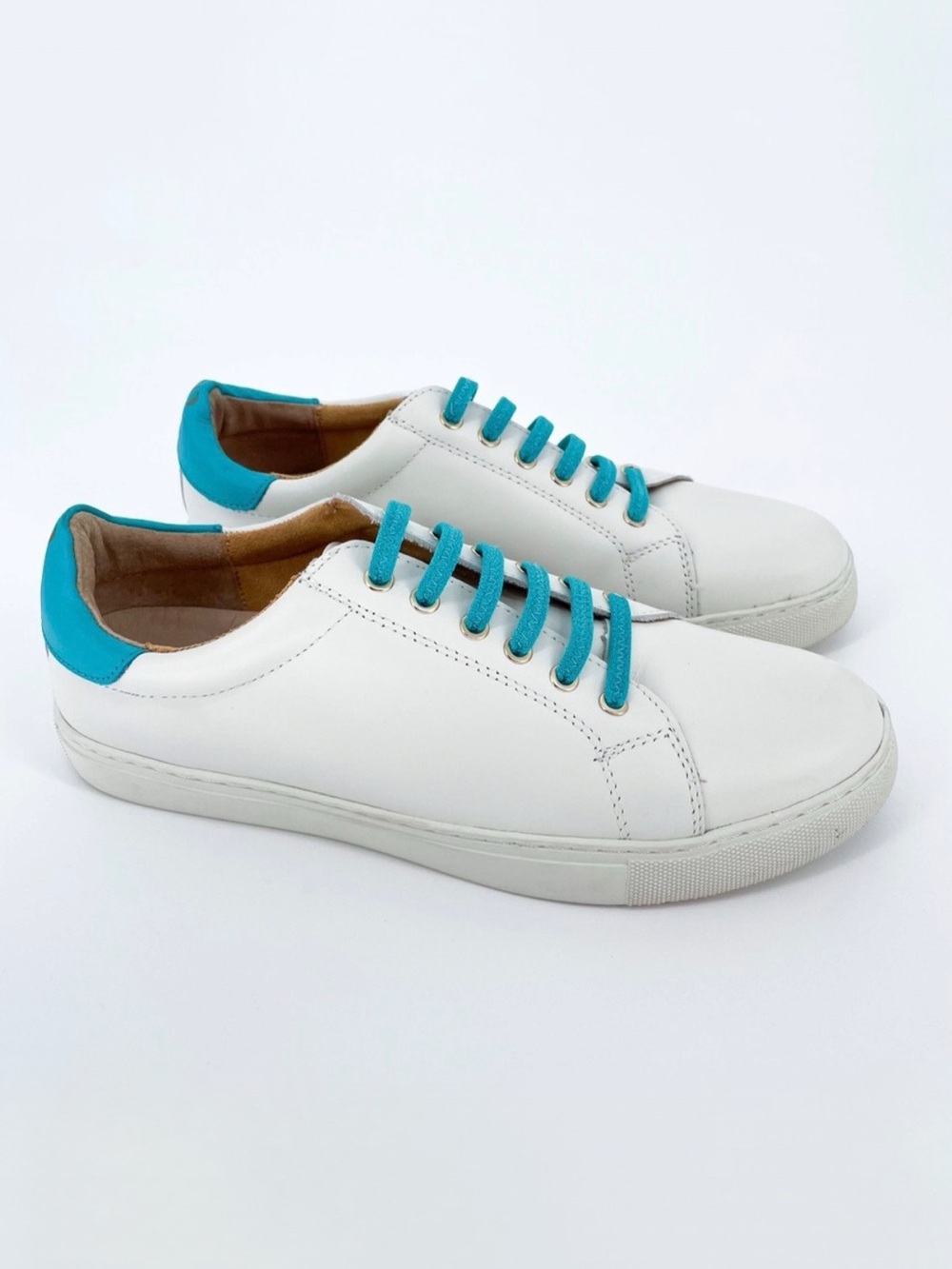 Jack Rogers Lorelai Slip On Sneakers in White/Aqua Size 9
